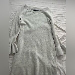 Cream long sleeve banana republic dress